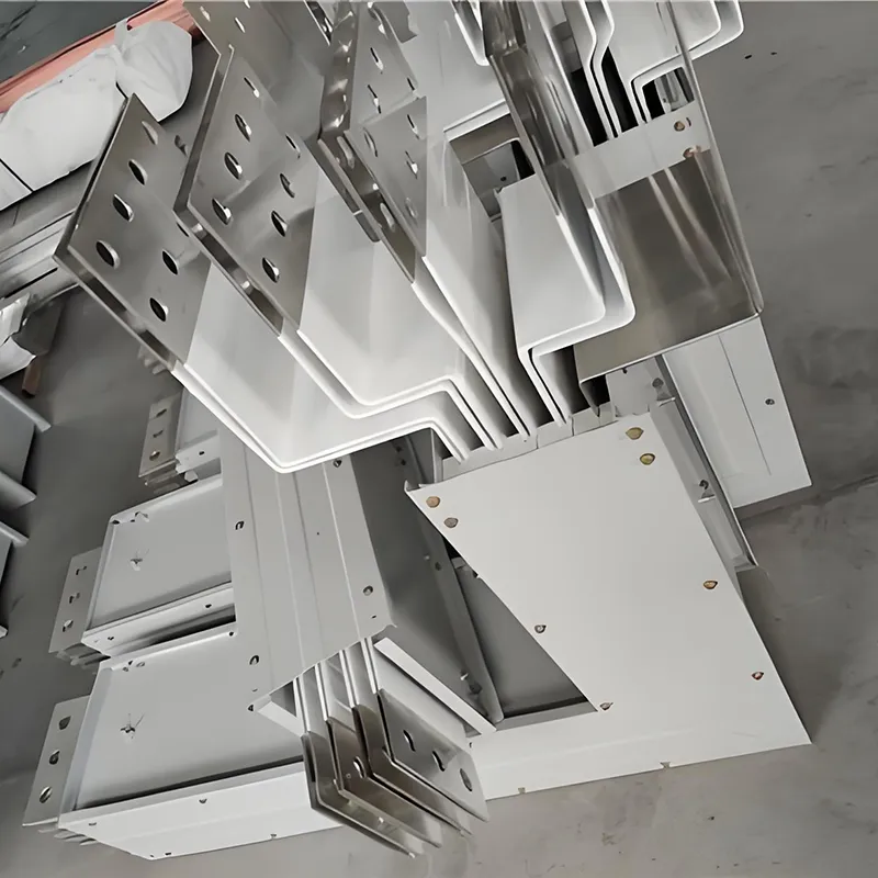 Bakır İletkenli Sandviç Busway