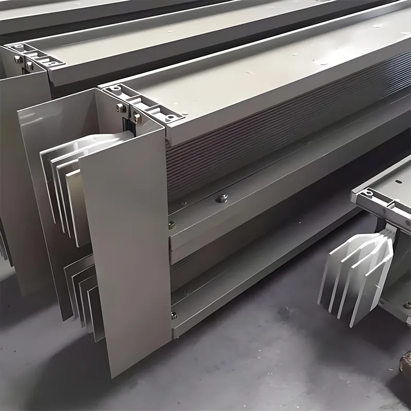 Alçak Gerilim Sandviç Busway